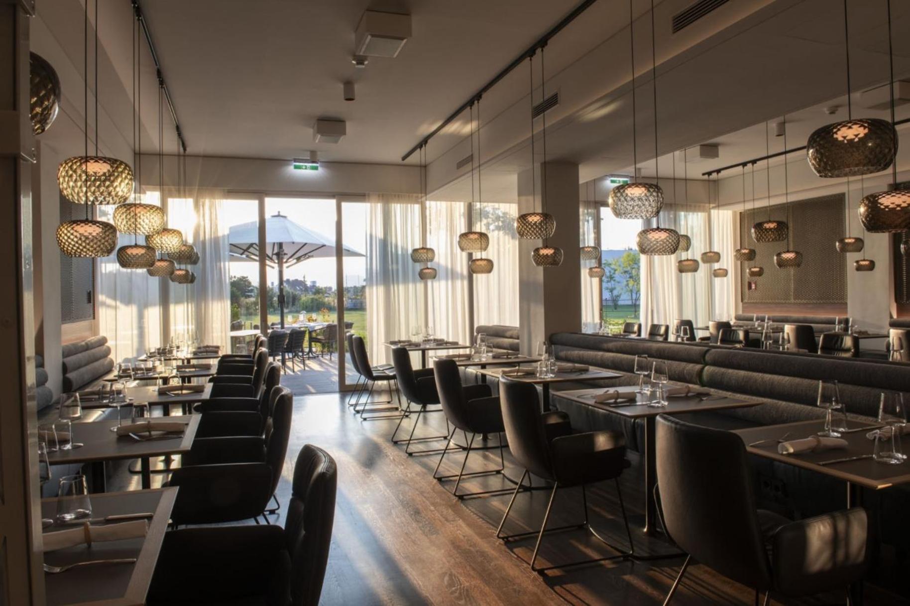 Hotel Le Parc Wiener Neustadt Ngoại thất bức ảnh